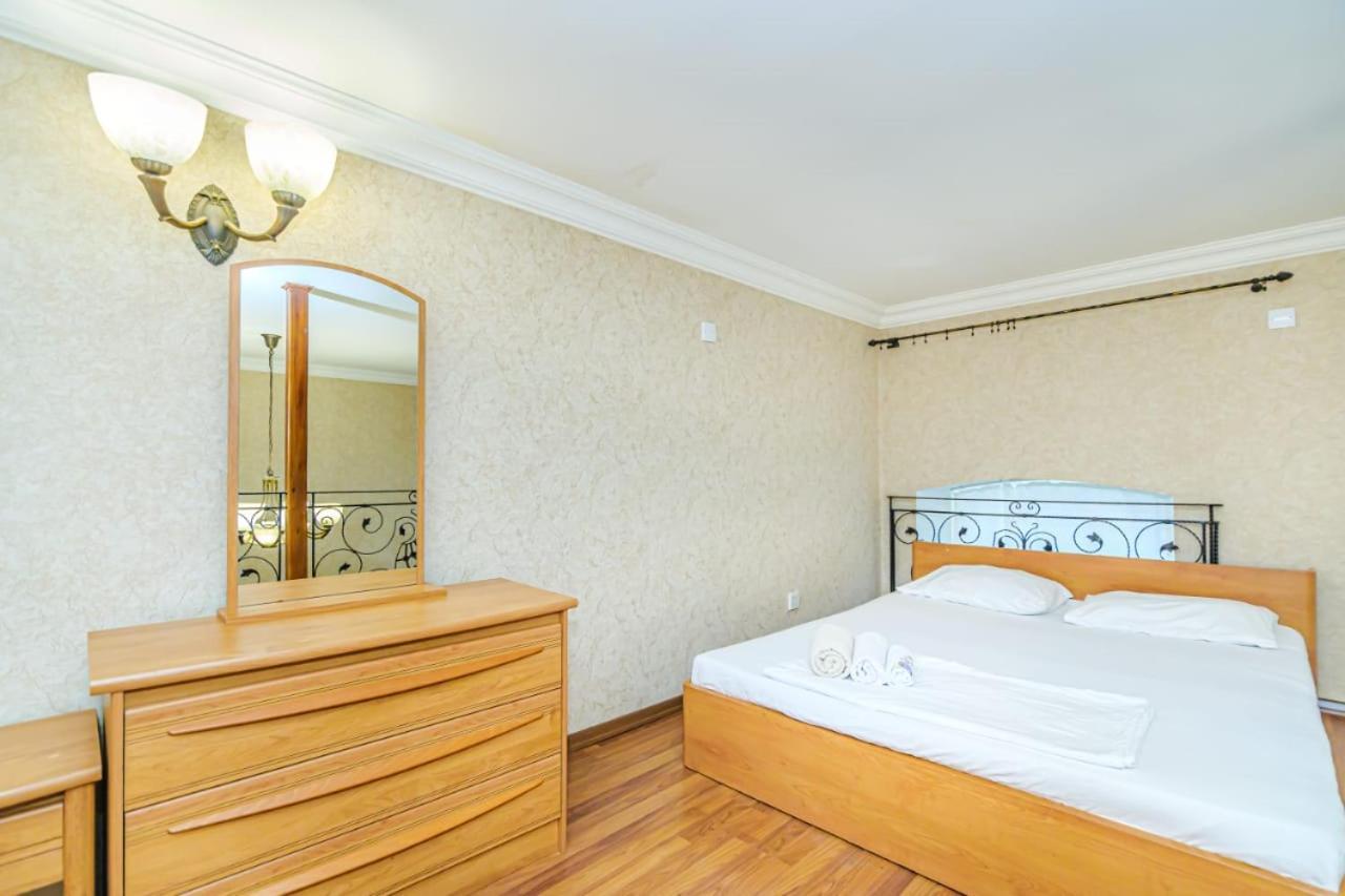 Nizami Street 2 Room Luxe House Baku Kültér fotó